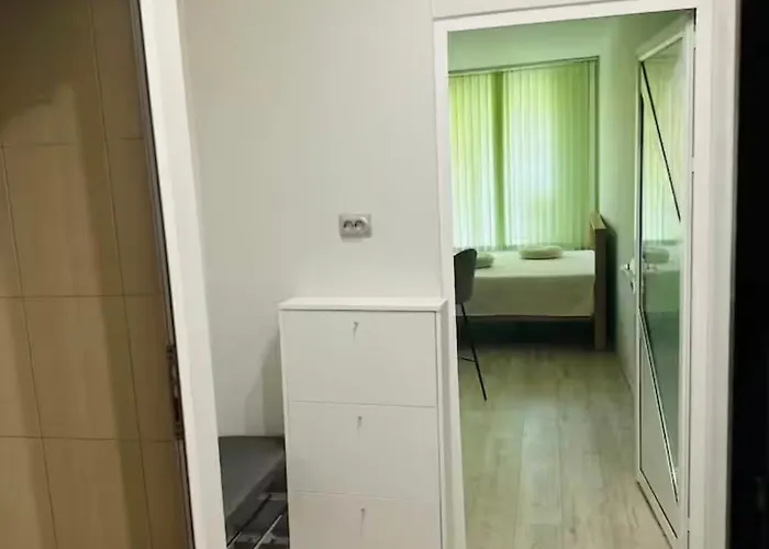 Mitrovichouse דירה *